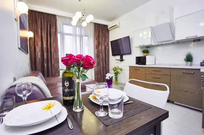 Квартира с отдельной спальней в центре Одессы. - фото 1