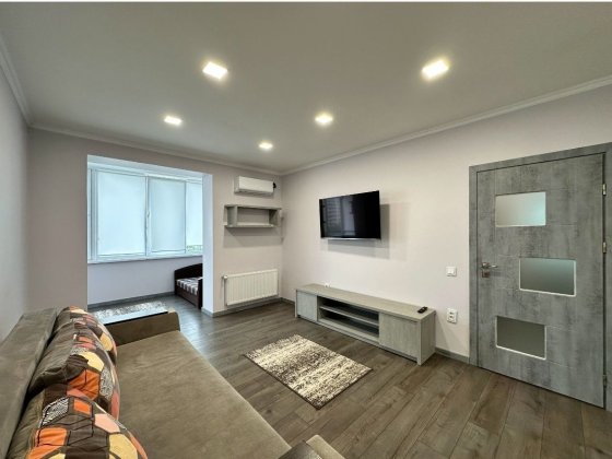 Продаж 1-кімнатна в новобудов. Центр Ровно