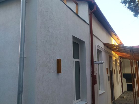 Квартира в центрі, два рівні, підвал, двір, р-н Шевченка-Кобилянська Черновцы