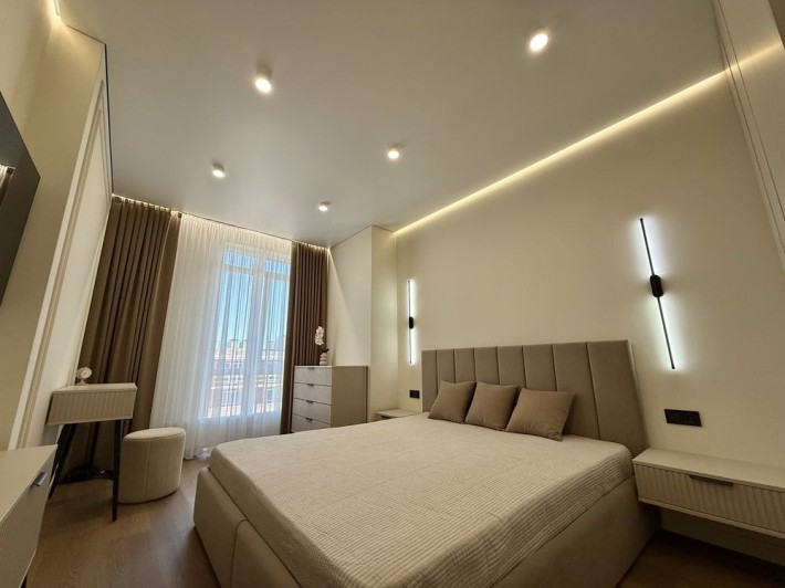 Продається пентхаус на проспекті Незалежності, ТЦ Майдан, McDonald’s - фото 1