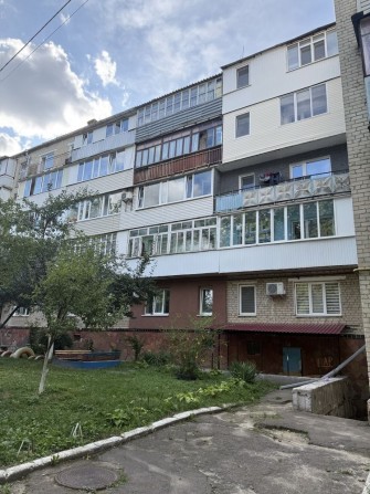 Продам однокімнатну квартиру у Рівному - фото 1