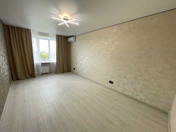 Продаж 1-к квартири в новобудові в центральній частині міста - фото 1