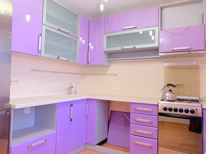 Євроремонт. Покращеного планування. Р-н. Зигіна. ТРЦ "Київ". Центр 9хв - фото 1