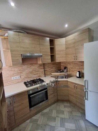 Продається квартира - фото 1