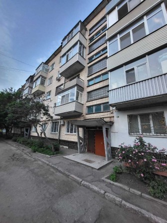 Терміново! Простора 2 кімнатна опкомівська квартира. - фото 1