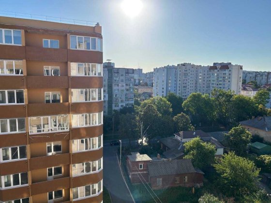 Продається унікальна дворівнева квартира в новобудові у центрі міста! Чернигов