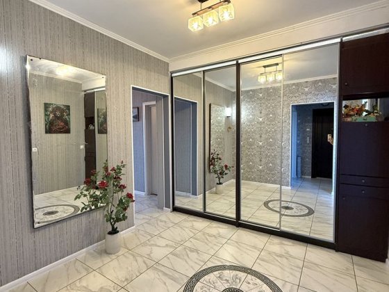 НОВА ПРОПОЗИЦІЯ! 4 х кімн.кв. вул. 1ї танкової бригади Чернигов