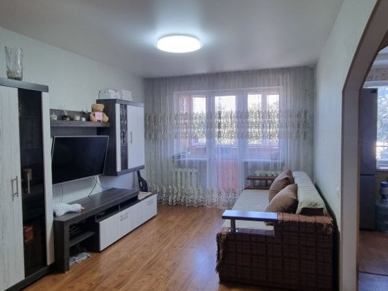 Трикімнатна кв-ра в історичному центрі Чернігова ! Чернигов