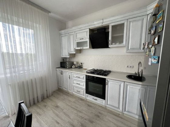 Продаж 1кім квартири, Ужгород