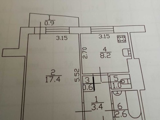 Продам теплу класну 1-о кімнатну квартиру під РЕМОНТ на Космонавтів! Чернигов