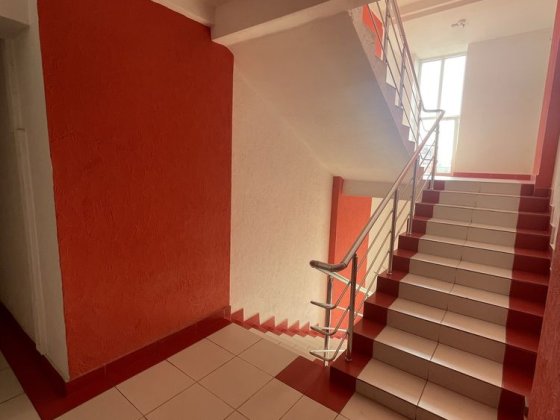 2 кмінатна новобуд здана вул Каденюка з Черновцы