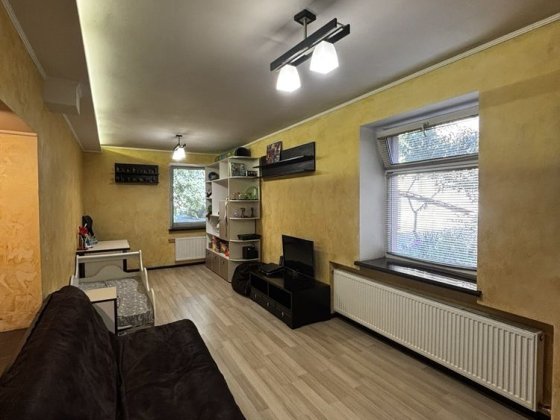 Терміново, 75 кв м, двокімнатна квартира.  вул. Амброса Черкаси