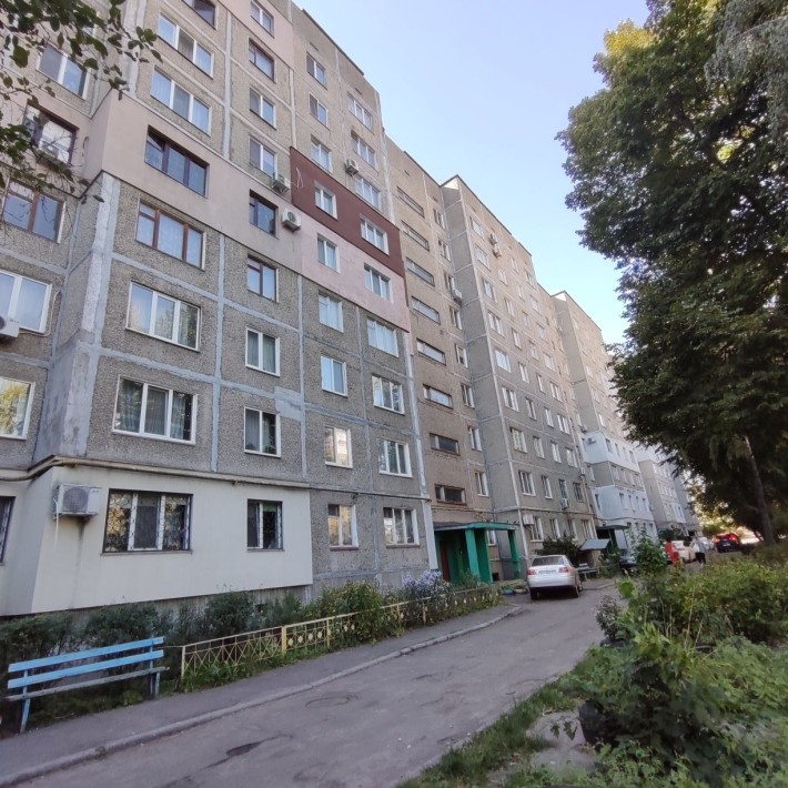 Терміновий продаж повноцінної 1 кімнатної квартири - фото 1