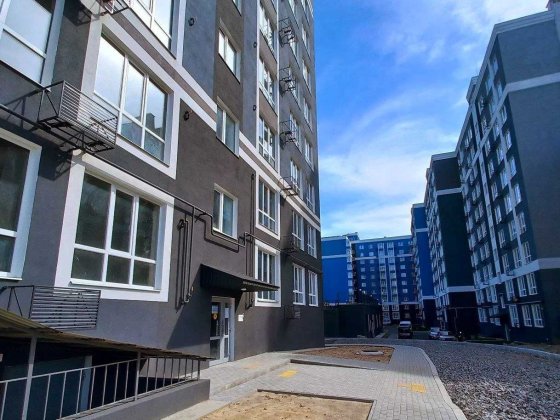 Продам 1 кімнатну в новобудові Ялівщина , будинок зданий , сертифікат Чернигов