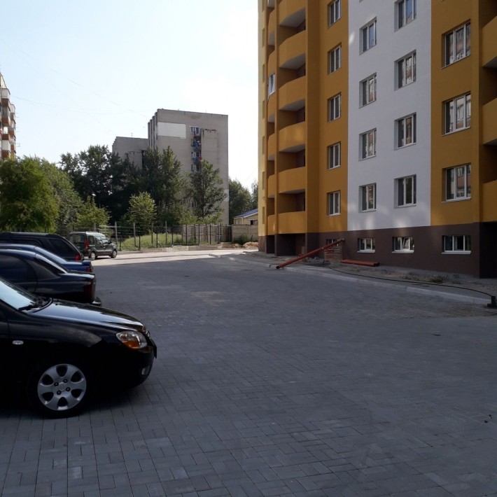 Терміново продаж квартири - фото 1