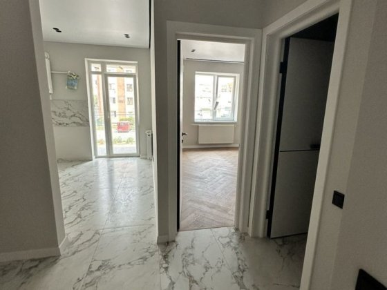 Продається 1кім.кв. Не подалік Боздош. Новий район Ужгород