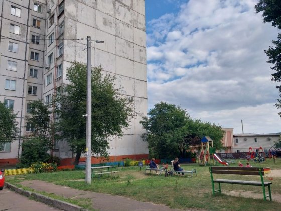 Продається 1 кімнатна. Пухова б 107. Терміновий продаж! Чернигов