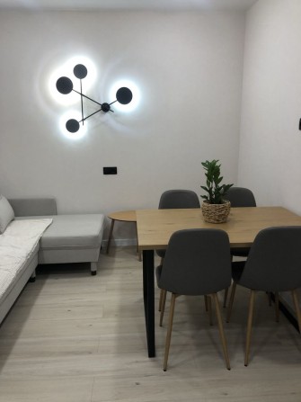 Найкраща 2х кімнатна квартира в центрі Черкас в новобудові - фото 1