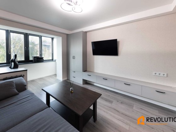 БЕЗ % для покупця 2 кім капремонт Зодчих 24 Симиренка Ринок Дніпро Київ