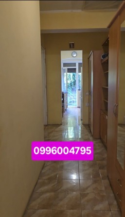Квартиру купи- як в будинку живи) 2 кім квартира, 74 м.кв,центр, двір - фото 1