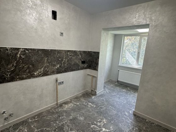 Продажться 1 кім квартира по вул. Небесної Сотні Черновцы