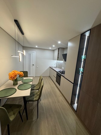 Однокімнатна квартира в ЦЕНТРІ! ЖК Рідний дім. - фото 1