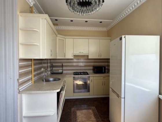 Продаж 3-кімнатної квартири Ужгород