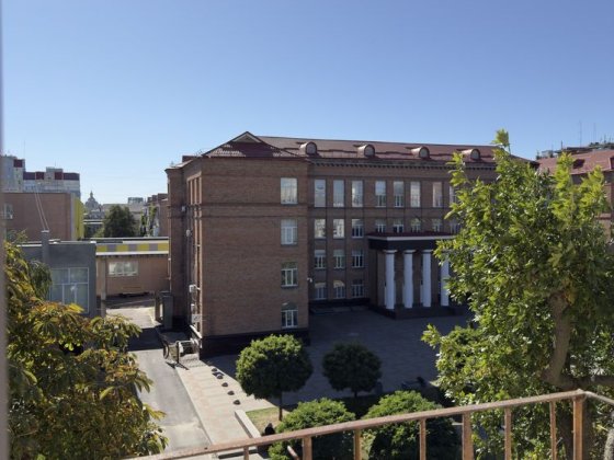 Продам 2-х кімнатну квартину в центрі міста Черкаси! Черкаси