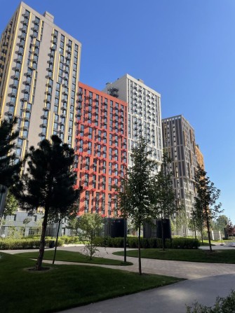 Ціну знижено! Продам 1но кімнатну ЖК Світло Парк метро Видубичі - фото 1