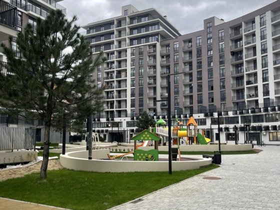 Продам квартиру ЖК Кристал Ужгород