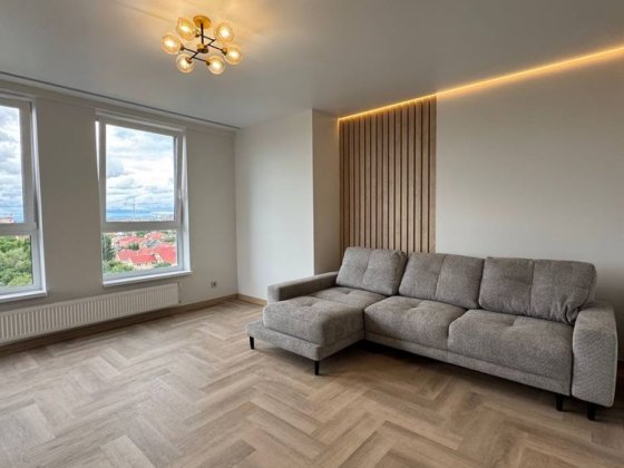 Продаж сучасної 2-кімнатної квартири. Цент міста Ужгород