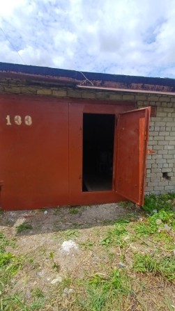 Продам гараж в кооп .Темп 1 за Бамовським мостом. потребує ремонту дах - фото 1