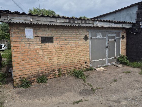 Гараж в гаражному кооперативі "Автолюбитель 4" вул.Олімпійська