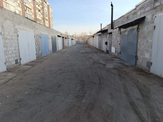 Продается гараж на левом берегу 5 мкр в Гаражном кооперативе  kubr Кам'янське