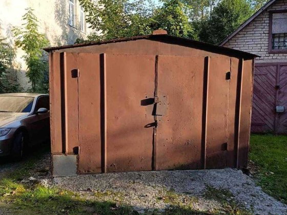 Продам гараж в центрі м. Дрогобич, вул. Трускавецька Дрогобыч