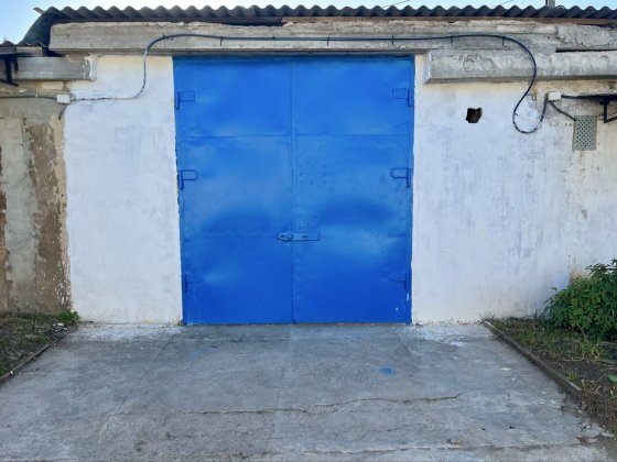 Продам капітальний гараж на масиві мʼясокомбінат «Самобуд» Жовті Води