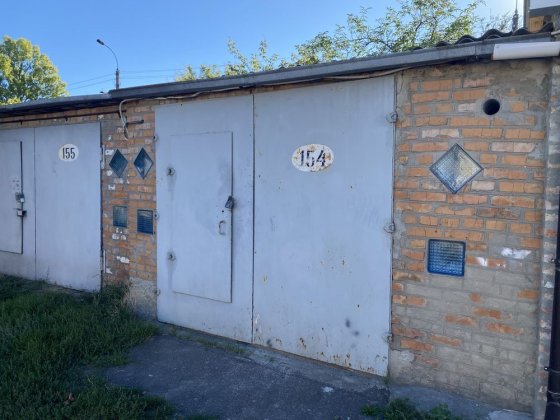 Продам гараж під бус в кооперативі «Дачний» Умань