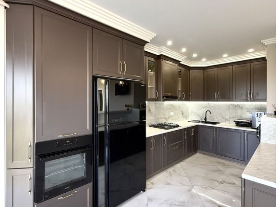 Продам 3-кімн Новобуд, вул.Рівненська 111м2 Черновцы