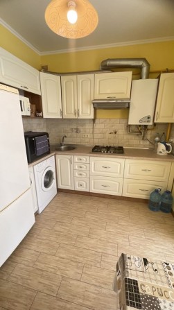 Продаж 1 кімнатноі простороі квартири поруч з парком - фото 1