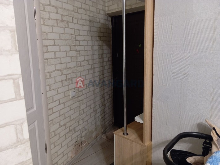 Продам 1-к Квартиру на Довженка - фото 1