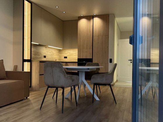 Продажам 1,5 кімн 54 м² вул. Руська Центр! Ужгород