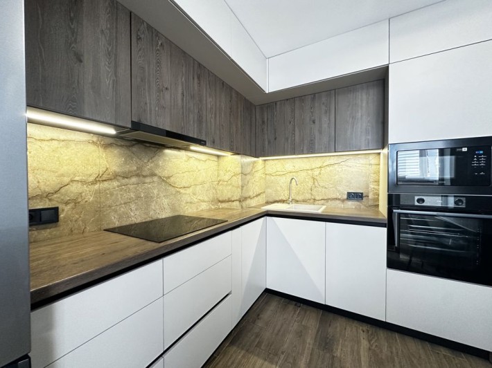 Новая!! Продам 2х комн кв новострое по Пр-ту Мира! - фото 1