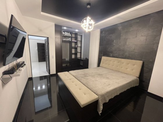 Продаж 2 кімн кв у новобудові по вул Стефаника Ужгород