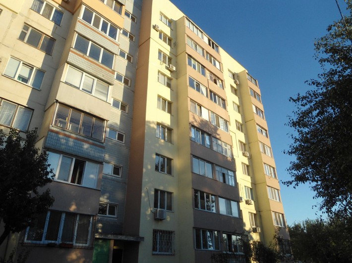 Продається 1-но кімнатна квартира вул. Сагайдачного, Срочно! - фото 1
