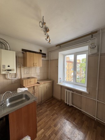 Терміново! Продаж 3-х кімнатної квартири в центрі міста - фото 1