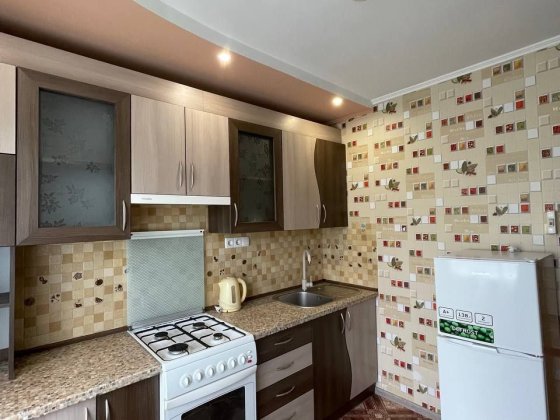 1 кім.кв.вул.Захисників України 10 Чернигов