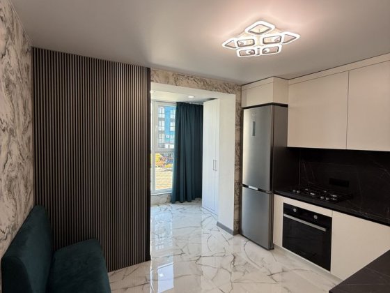 Сучасна 1-кімнатна квартира в ЖК Лагуна на Митниці Черкаси