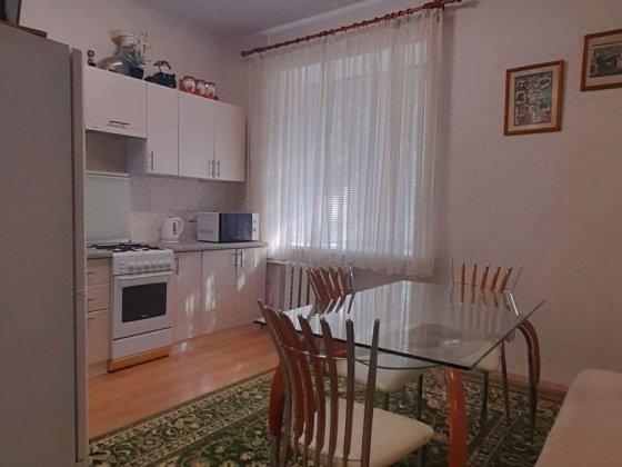 Продаю двухкімнатну квартиру р-н Шерстянка Чернигов