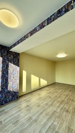 Продам 1к кв з євроремонтом в зданому будинку. Торг! Без % - фото 1