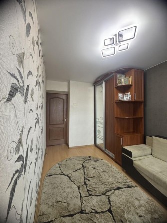 Продаж світлої 3-кімнатної квартири з євроремонтом (Брацлавська) - фото 1